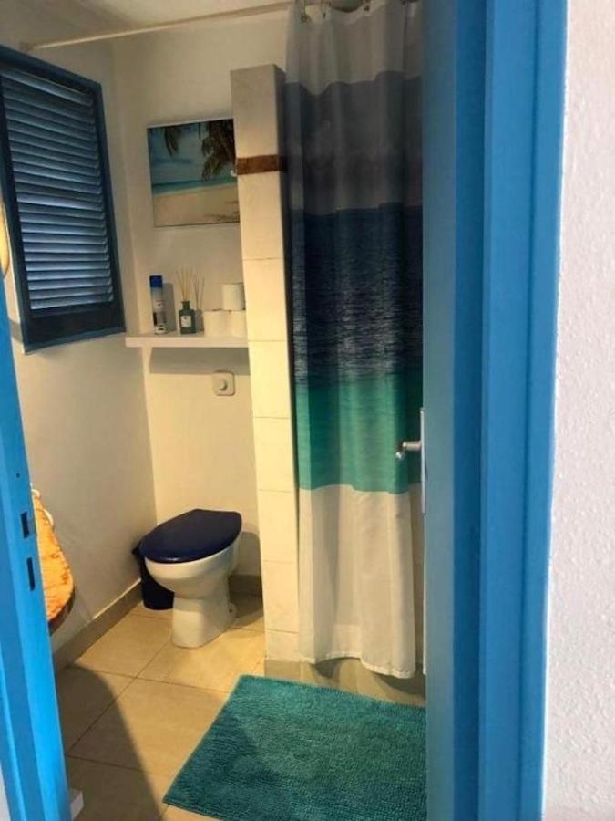 Studio Sainte Anne 2Mn A Pieds De La Plage ,Possibilite Location De Voiture Eksteriør bilde